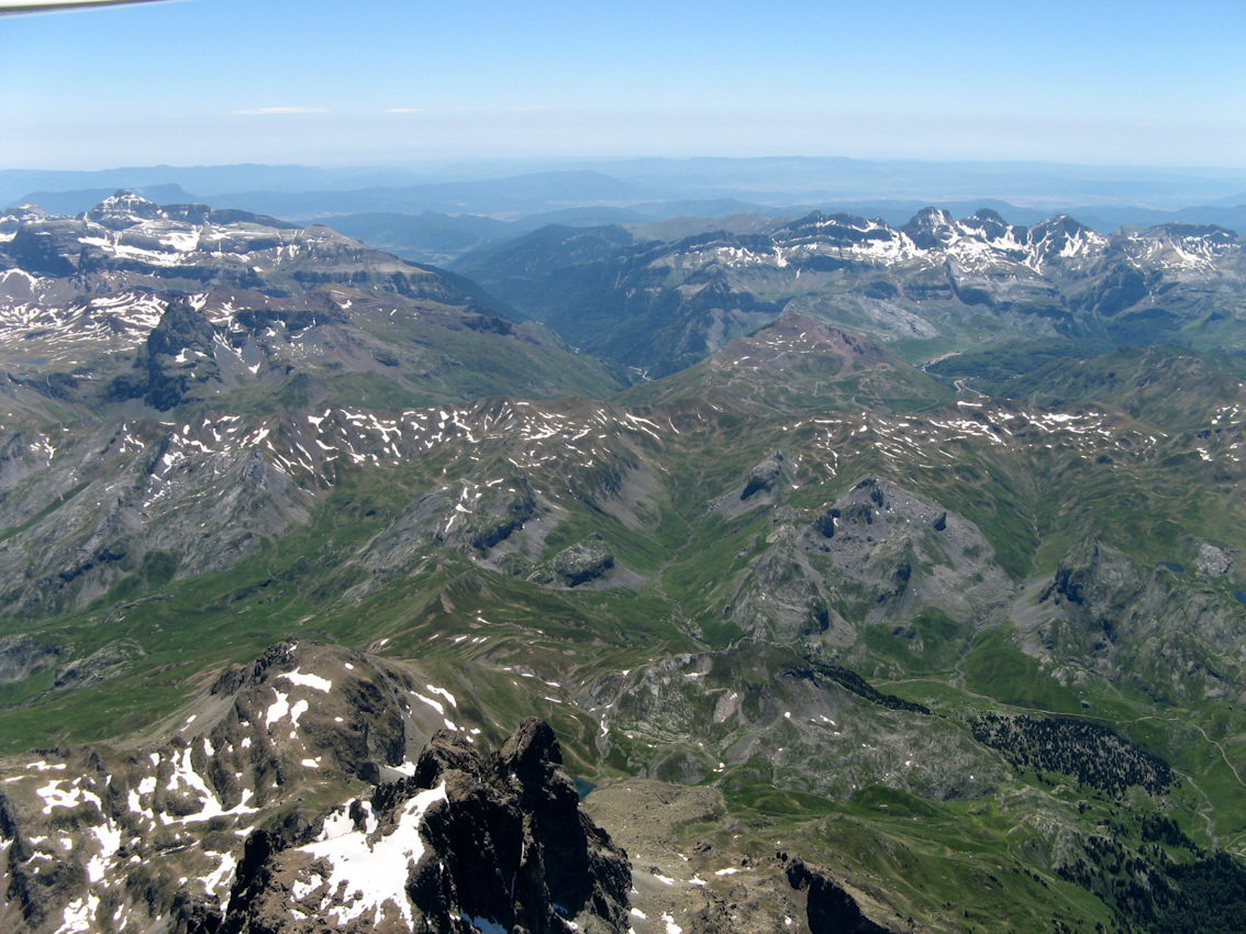 cliquez pour
grande image puis précédent dans votre browser aneou